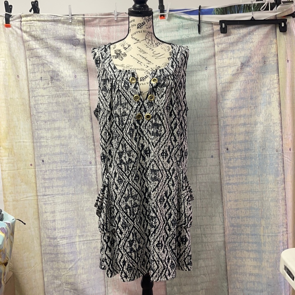 Good used condition Woman’s Dress/Beach Cover Up